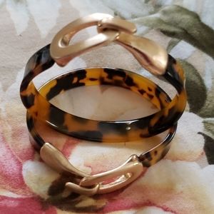 Tortoise bracelets